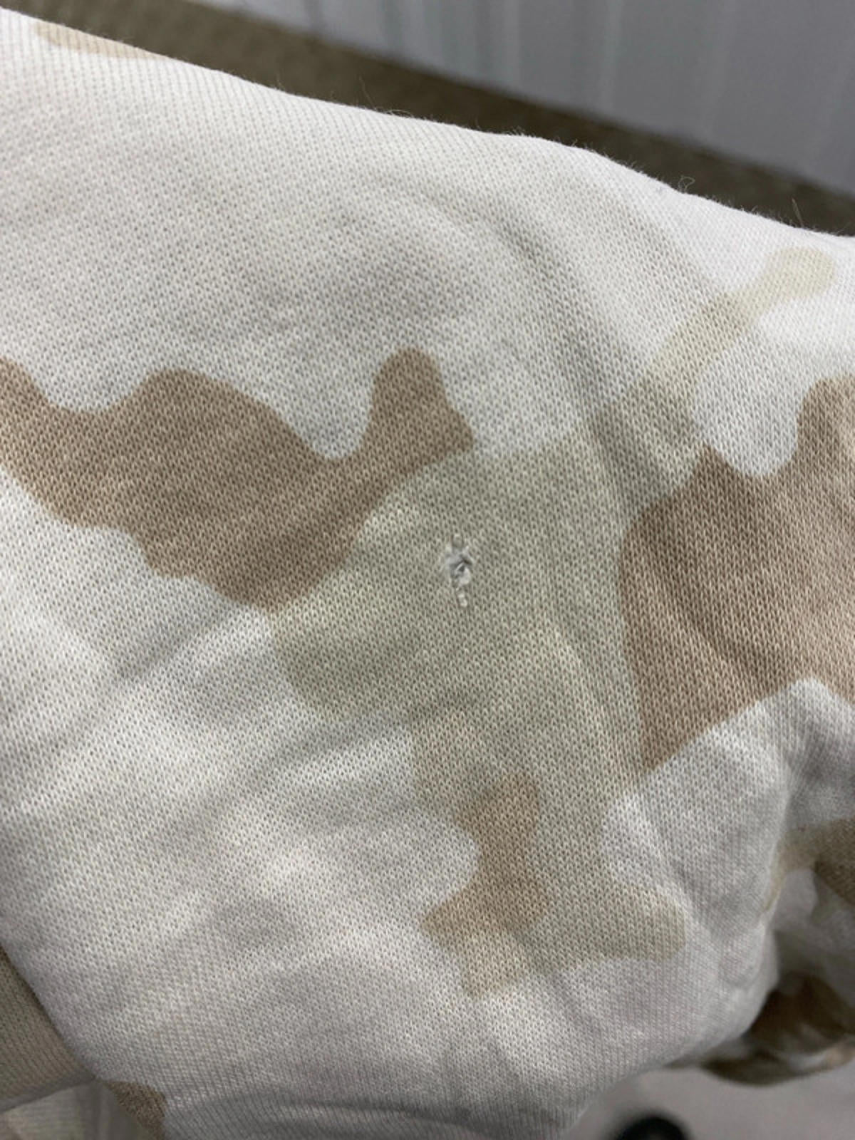 Under Armour Camouflage joggers YXL