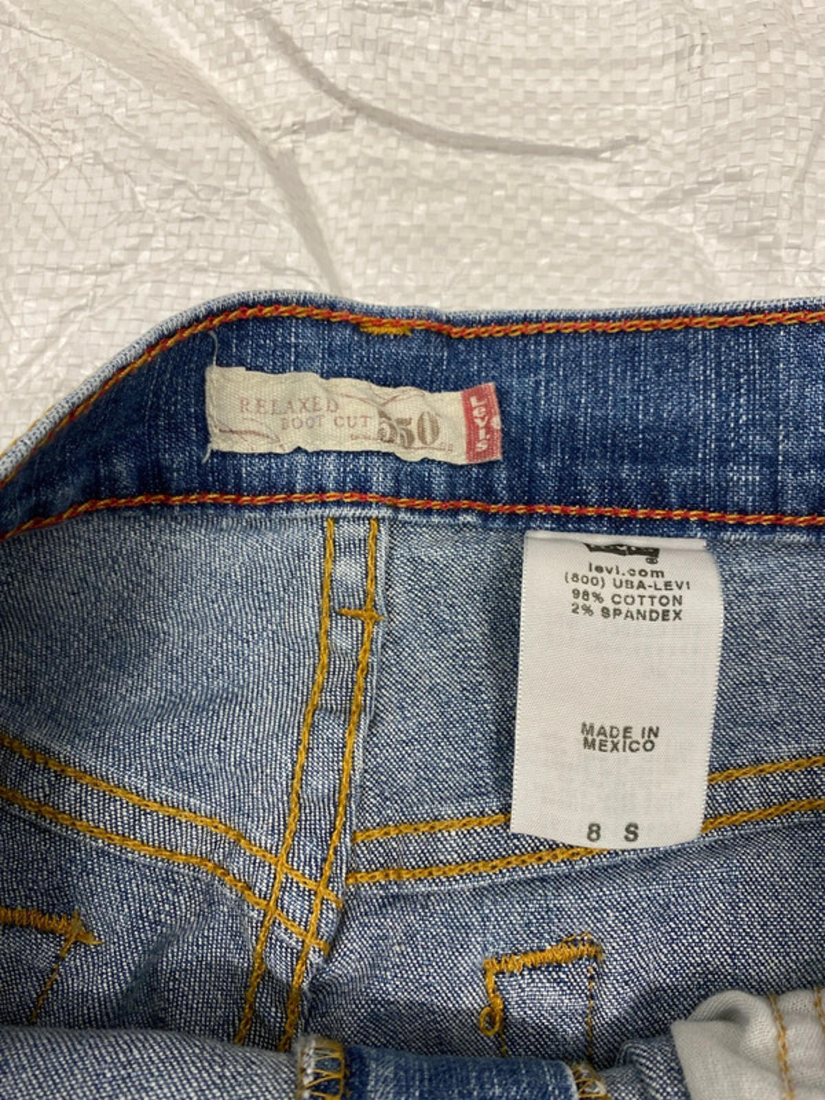 Levi’s Strauss relaxed boot cut 550 jeans