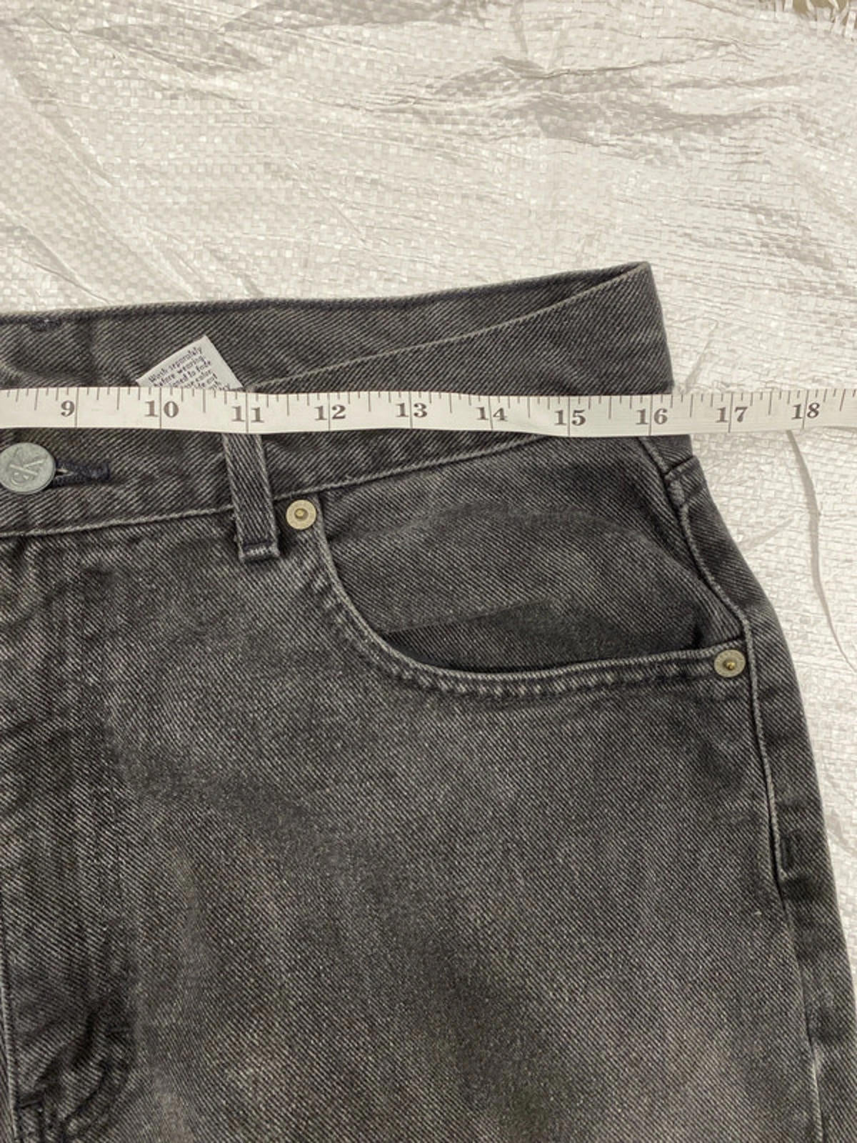 Calvin Klein Jeans black 32