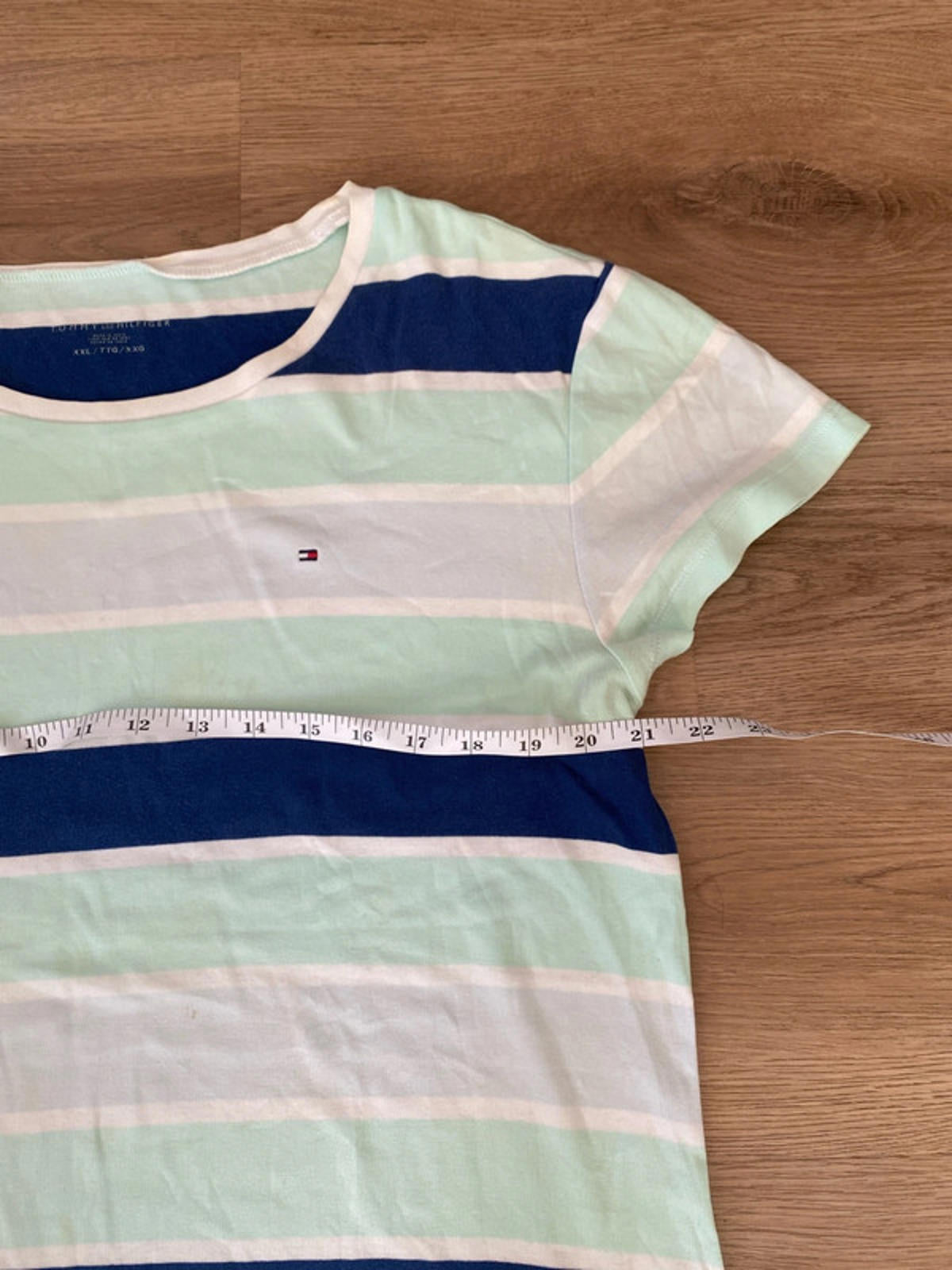 Tommy Hilfiger XXL t shirt retro style mint and blue