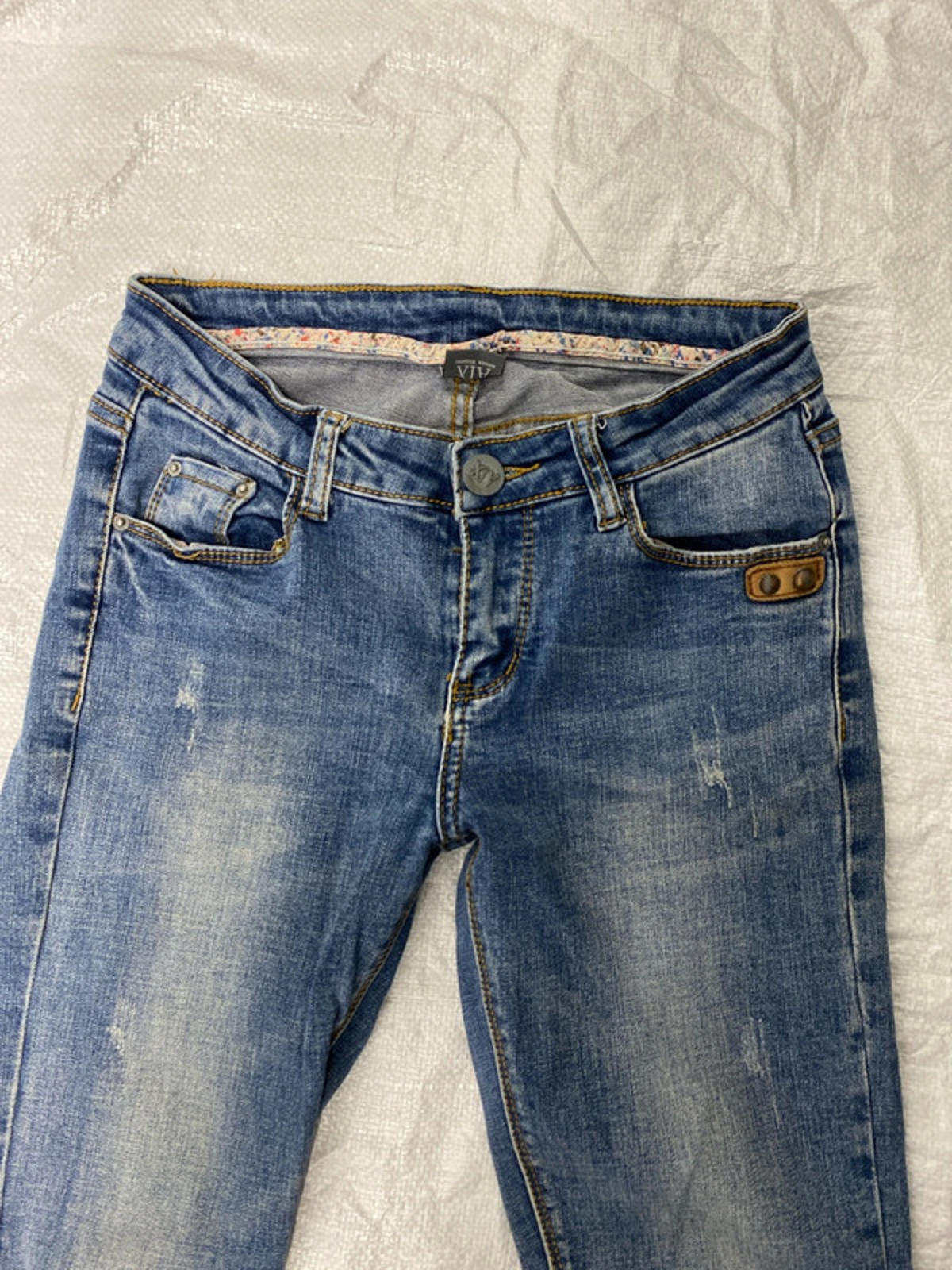 Armarni exchange jeans girls