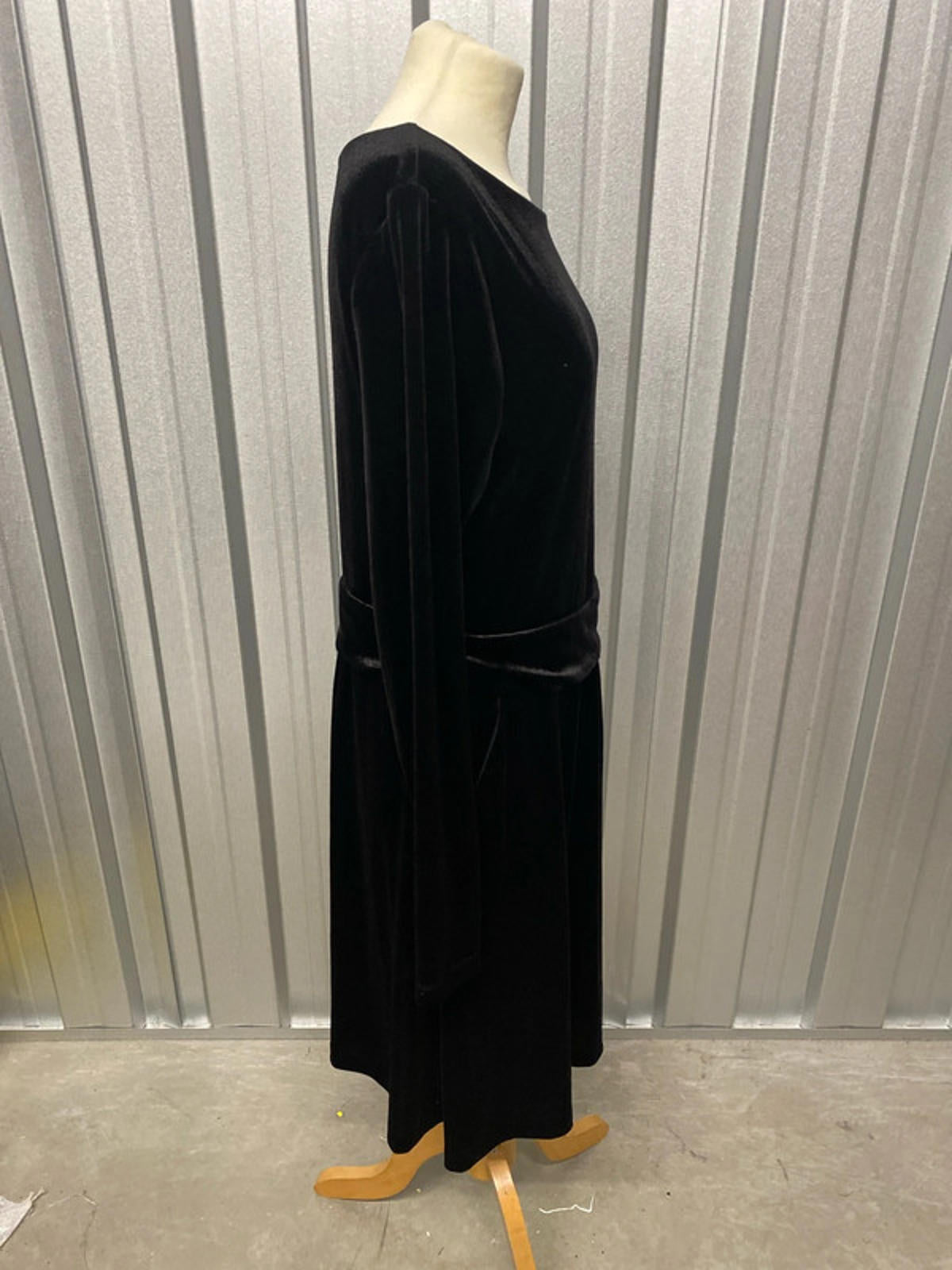 Boden black dress size 16