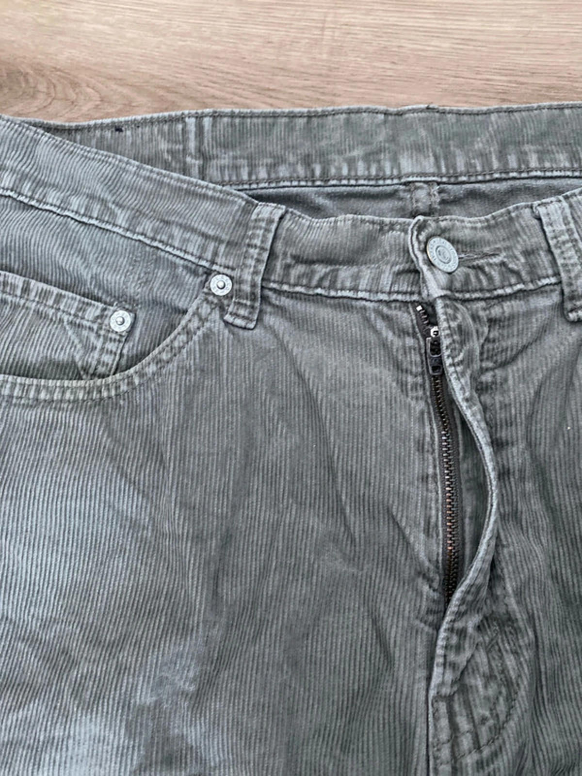 Levi’s Strauss corduroy trousers/ jeans khaki colour  size 36