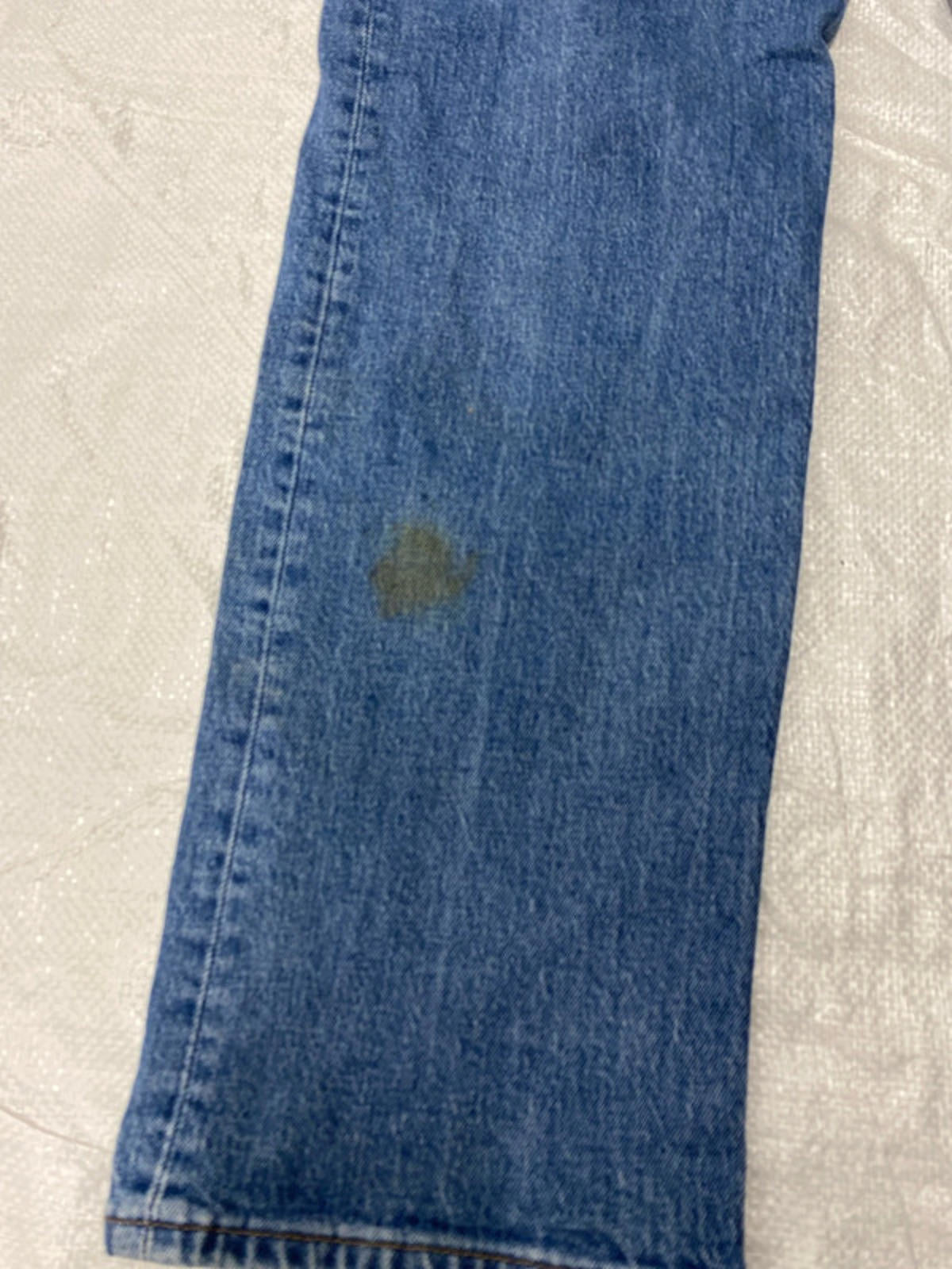 Levi’s Strauss size 28 rib cage straight