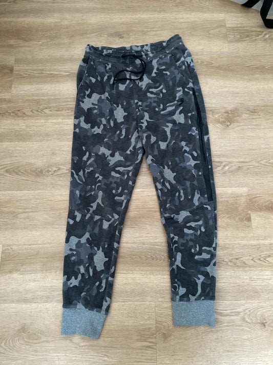 Nike joggers Camouflage Medium