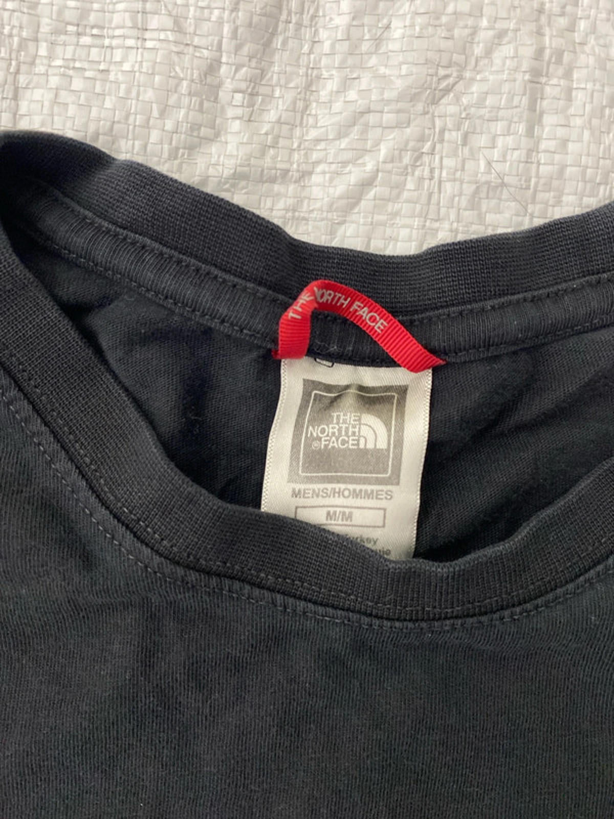 The North Face T shirt. Black. Medium