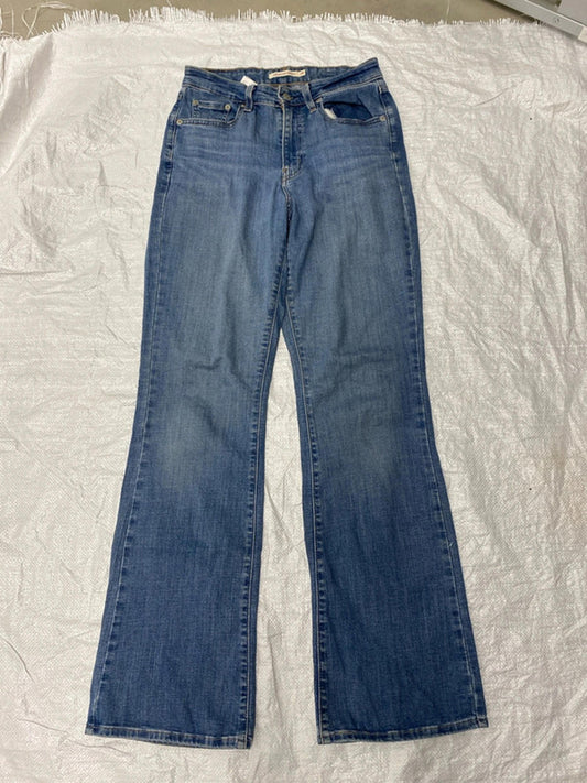Levi’s Strauss High Rise Boot Cut size 28