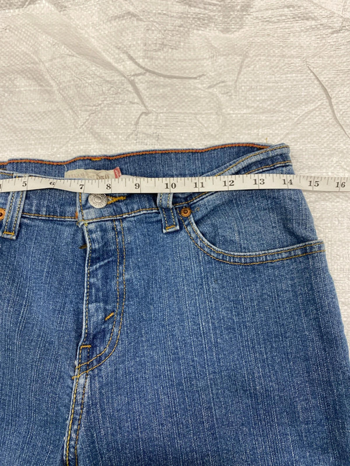 Levi’s Strauss relaxed boot cut 550 jeans