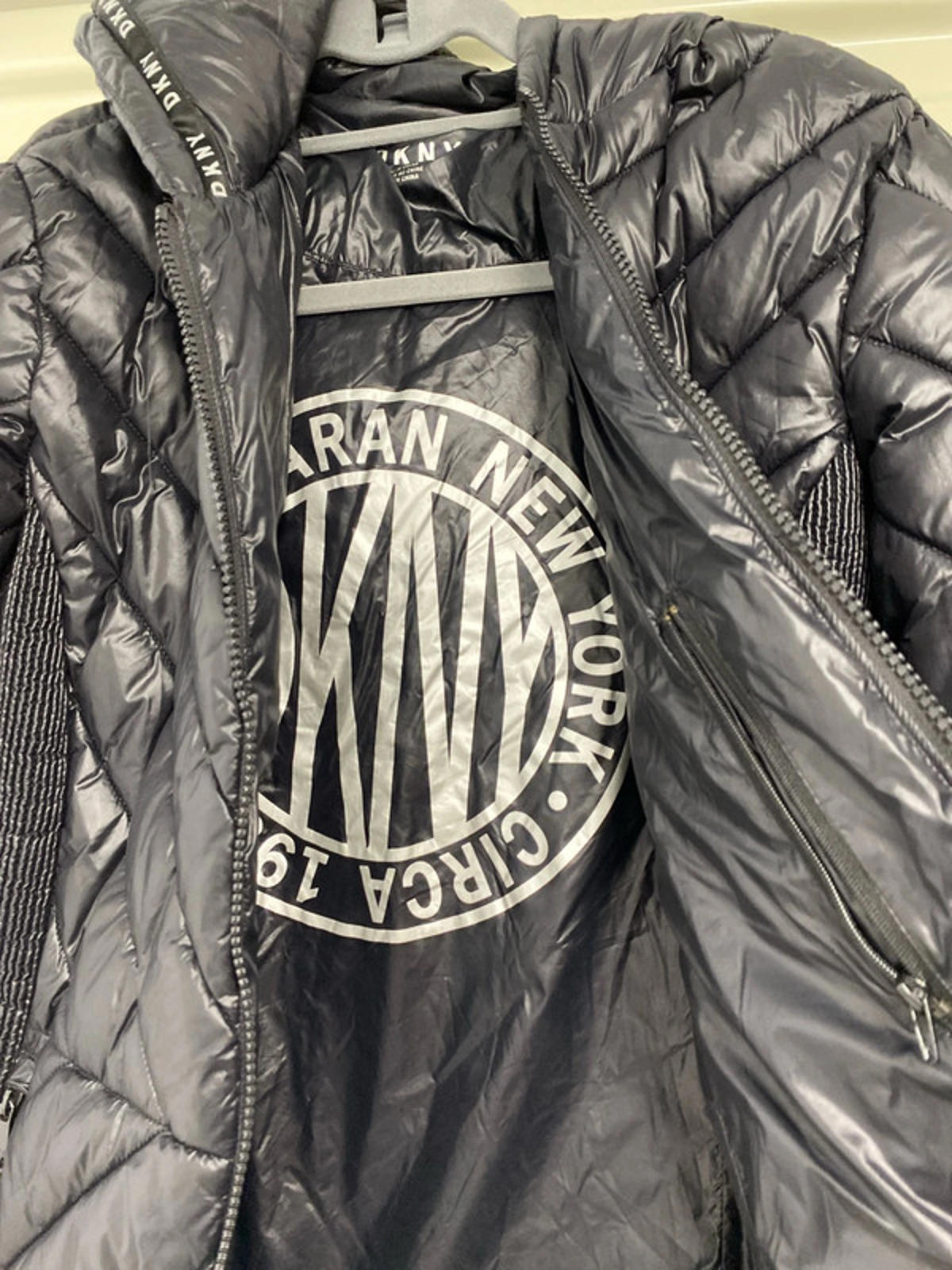 DKNY Puffer coat small