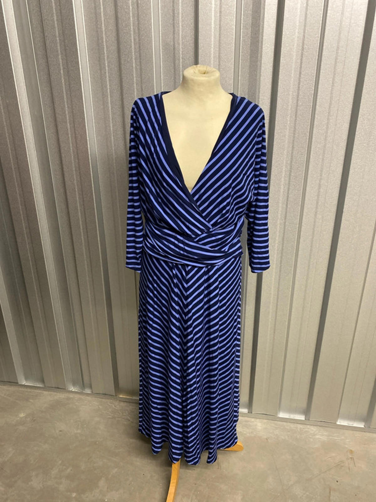 Ralph Lauren size 10 long dress