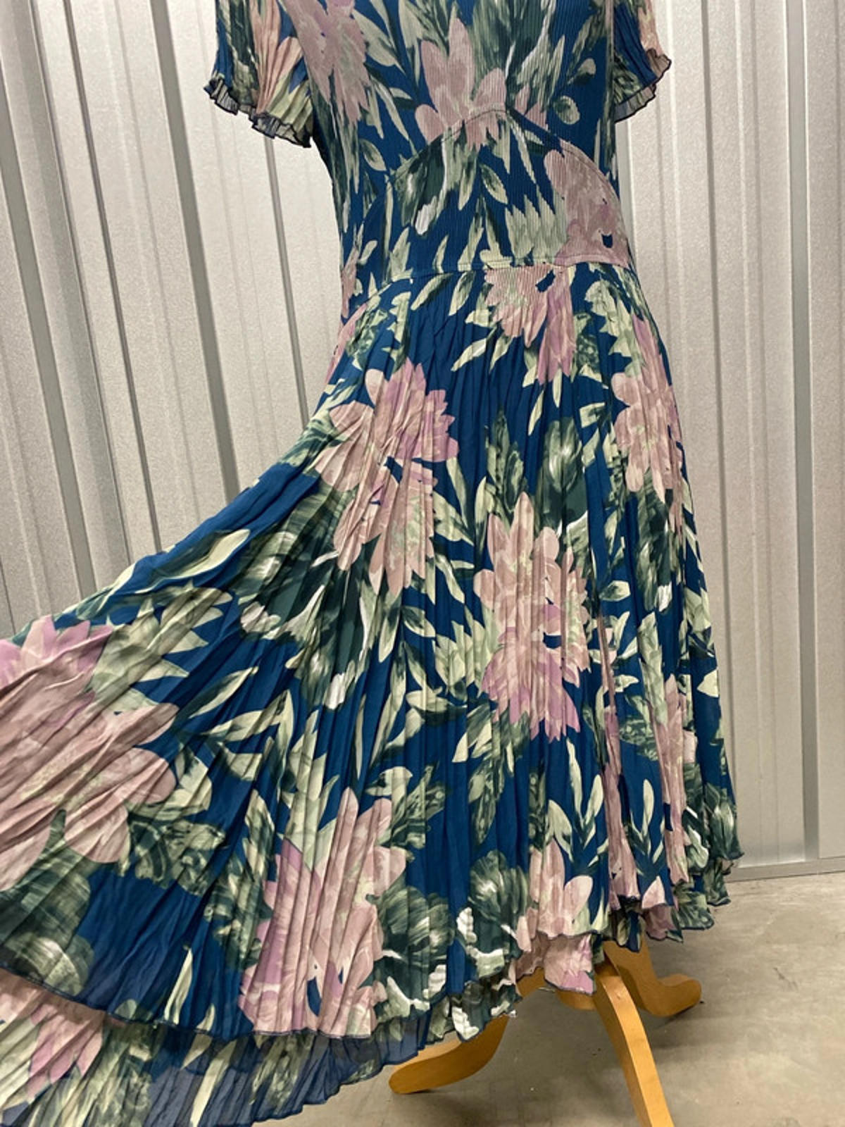 East floral Dress size 14