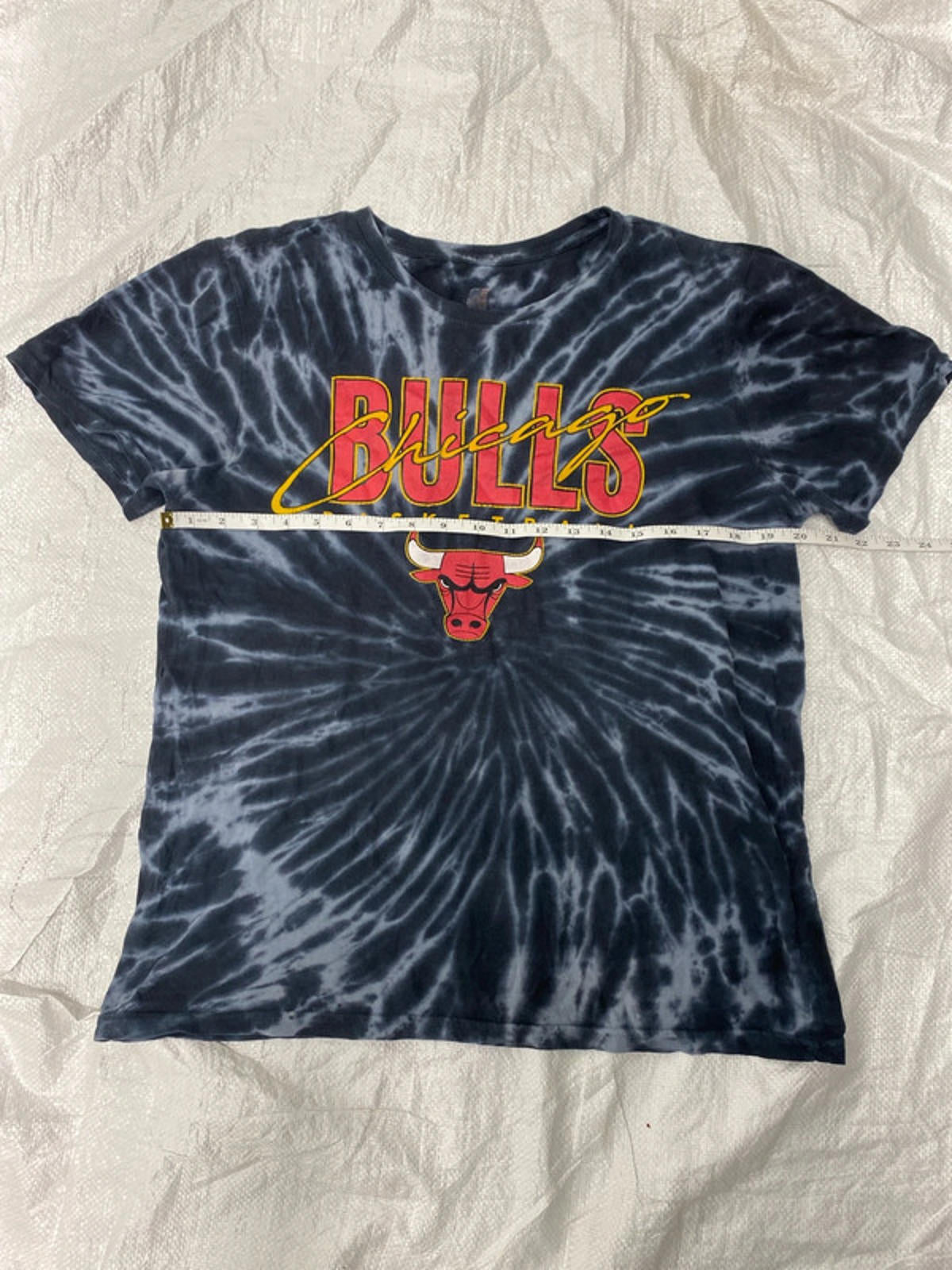 Chicago Bulls tie dye tshirt  M