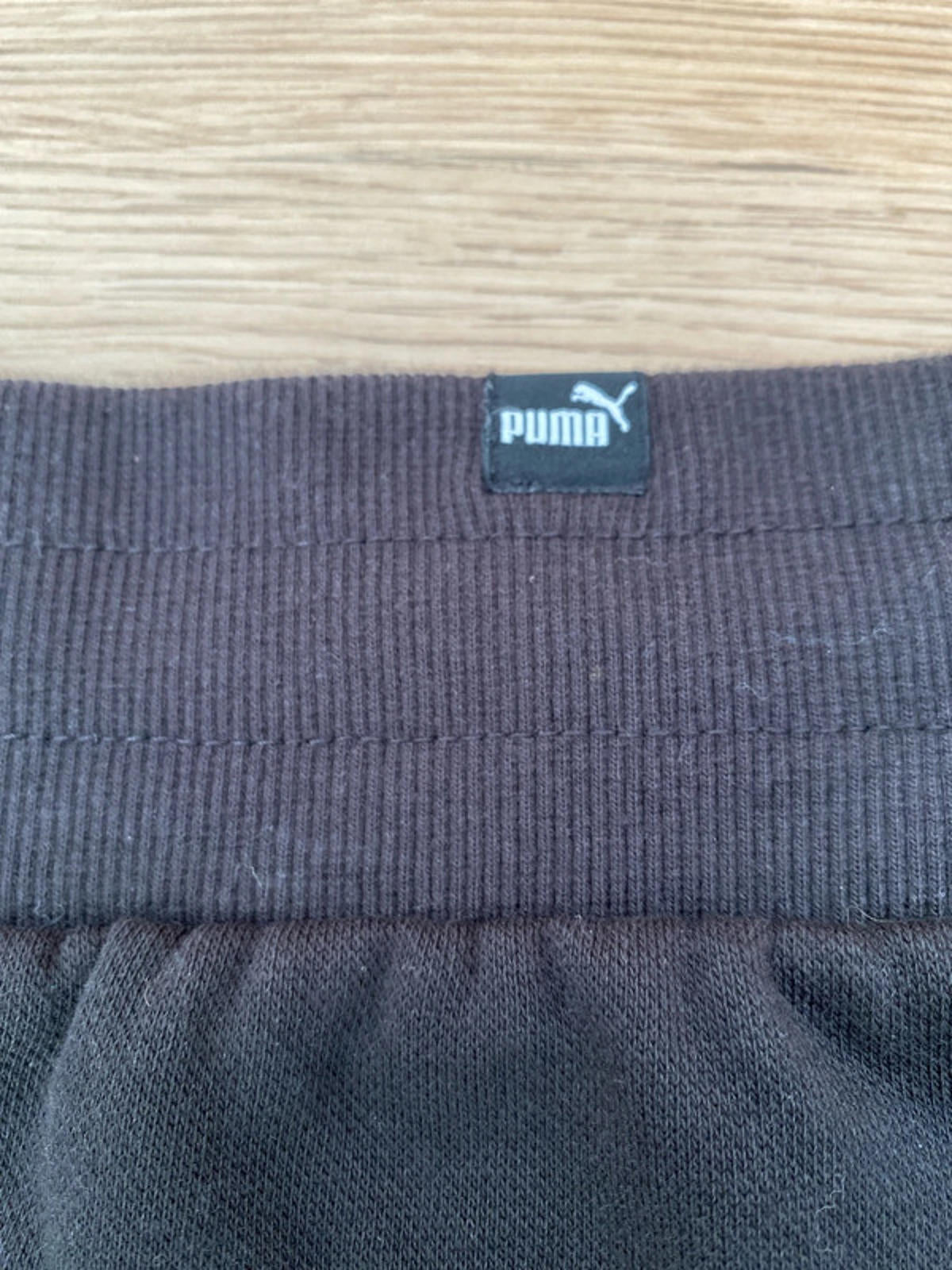 Puma joggers black large