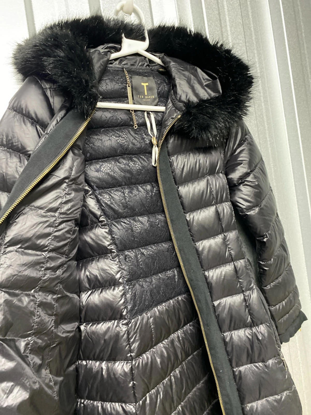 Ted Baker puffer coat  size 0 T Black