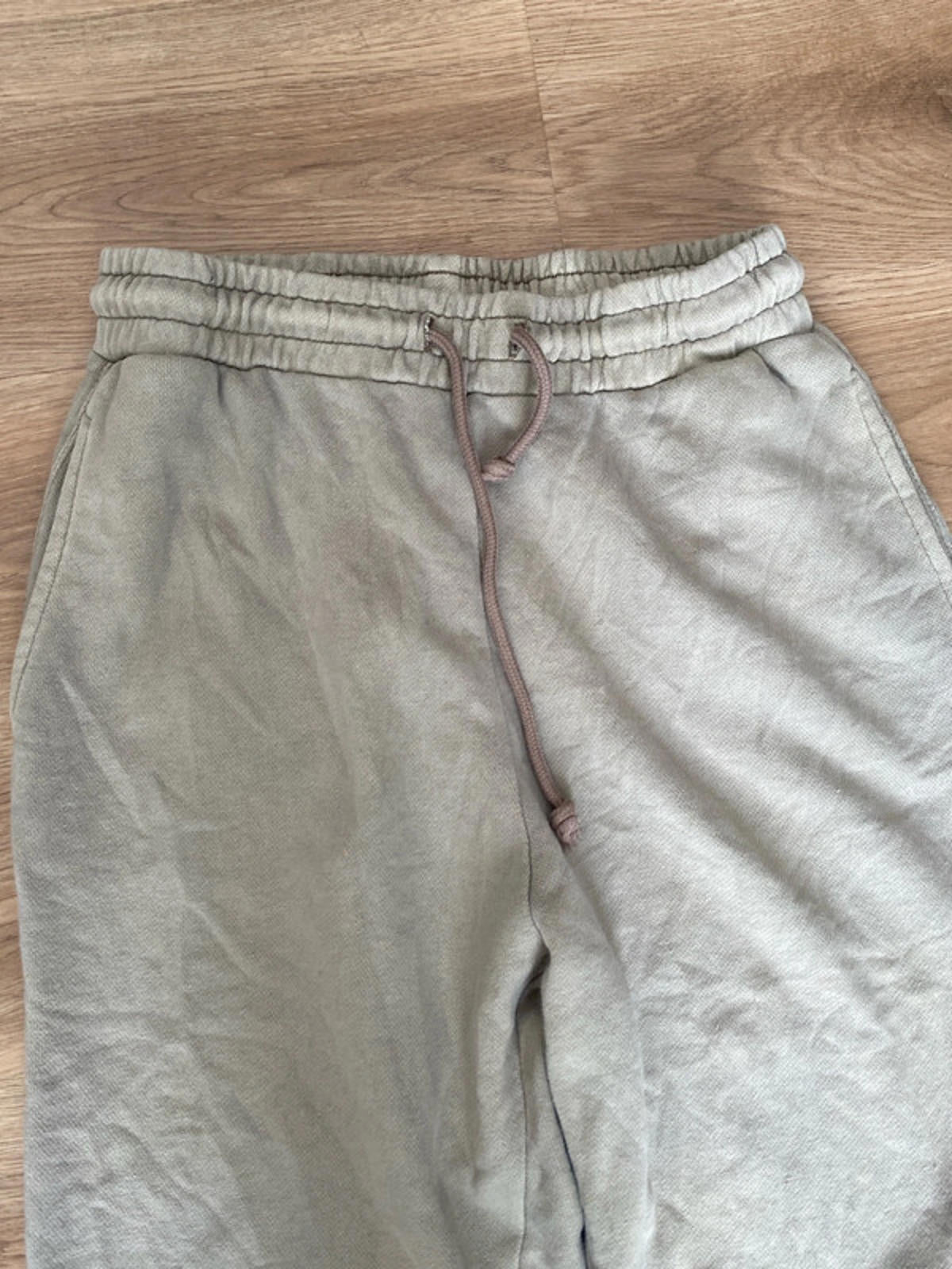 Zara women’s joggers  euro 5 size