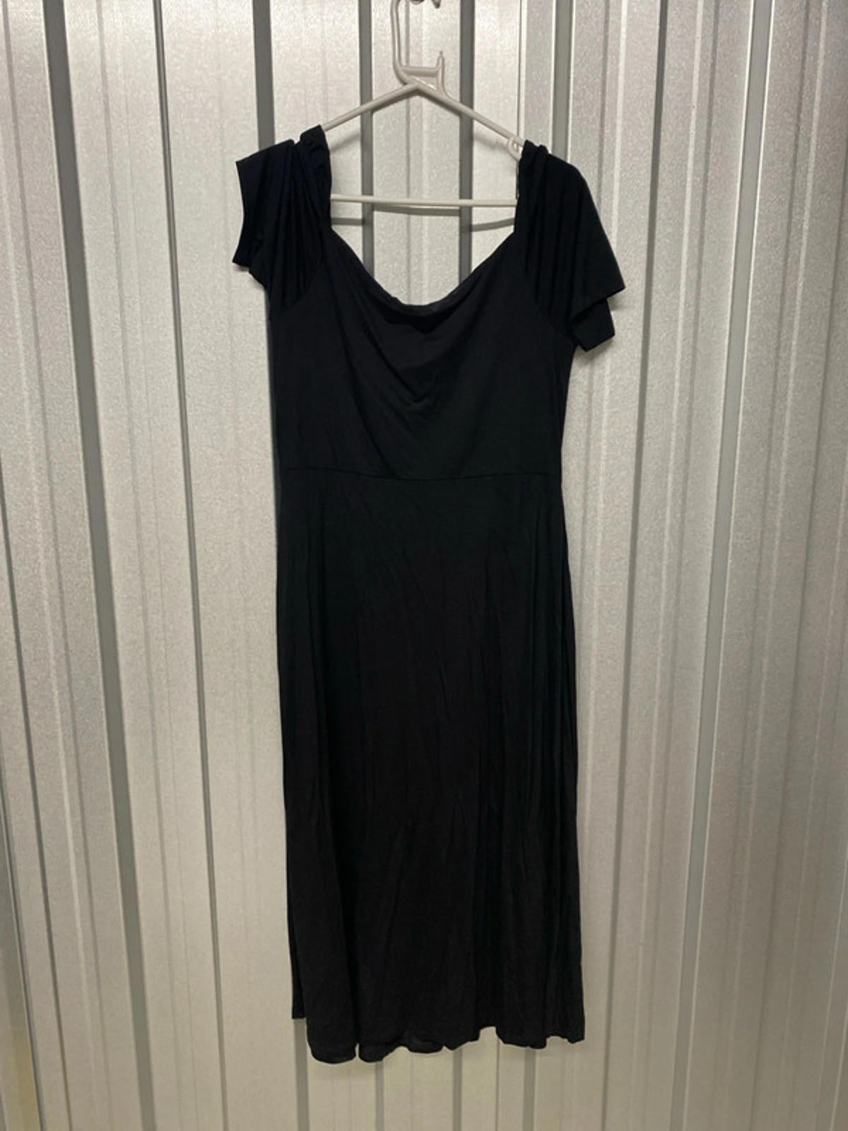 Boden Size 14 long black dress