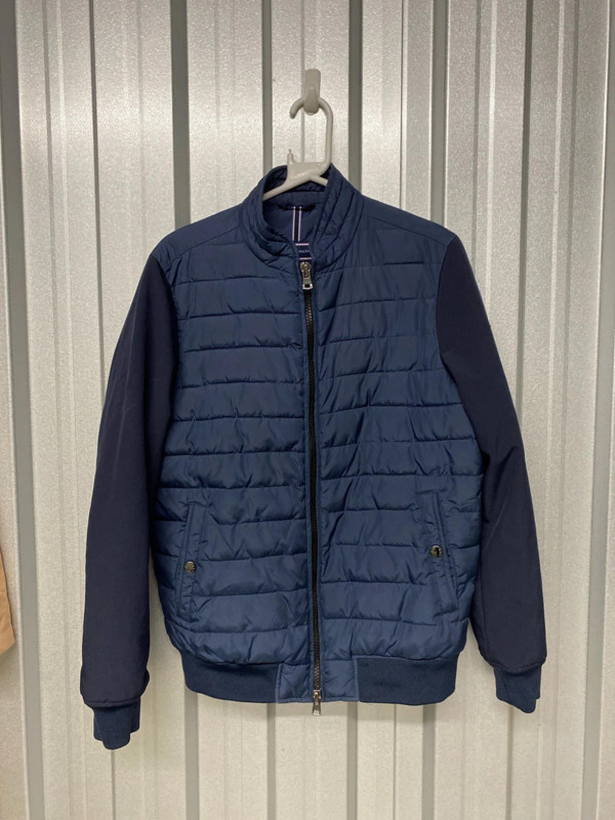 Tommy Hilfiger Puffer jacket Blue small