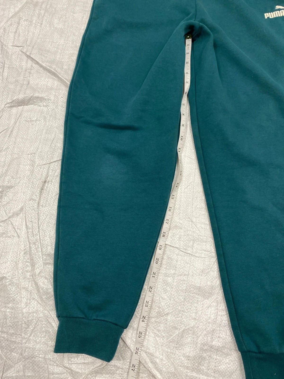 Puma medium mens joggers jade green