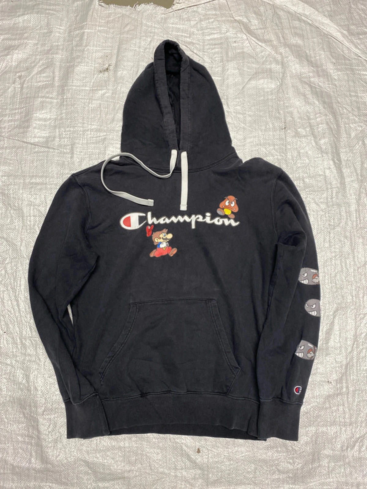 Mario Brothers Champion Hoodie medium