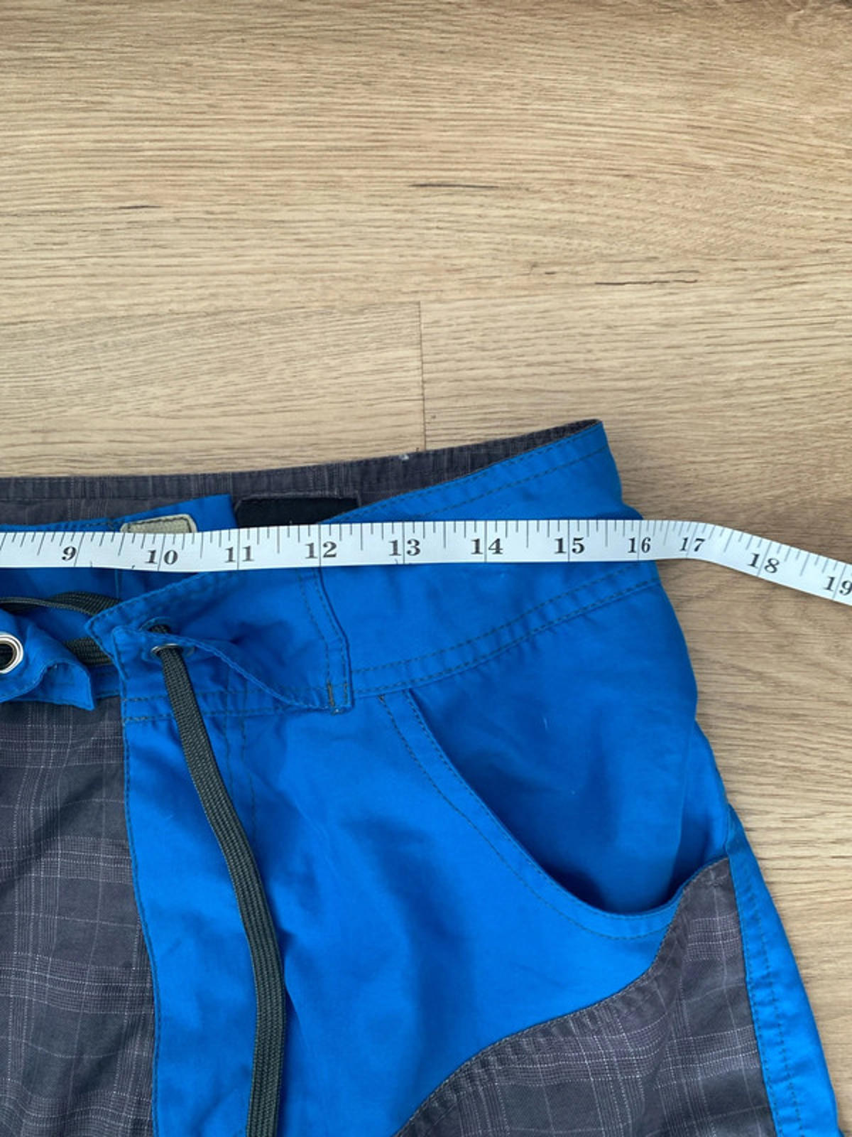 Jack Jones swim shorts  small