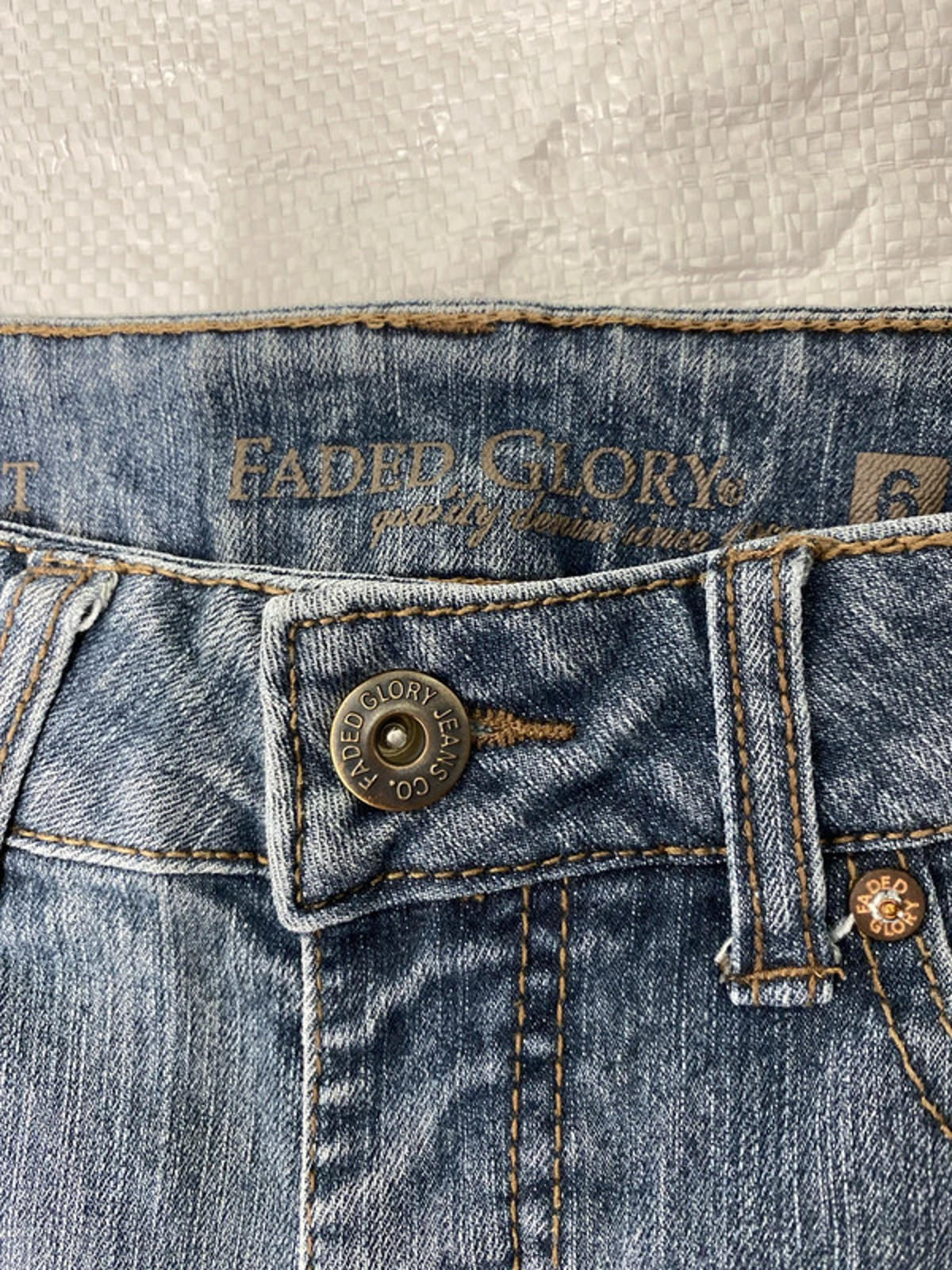 Y2K Faded Glory Jeans waist 28