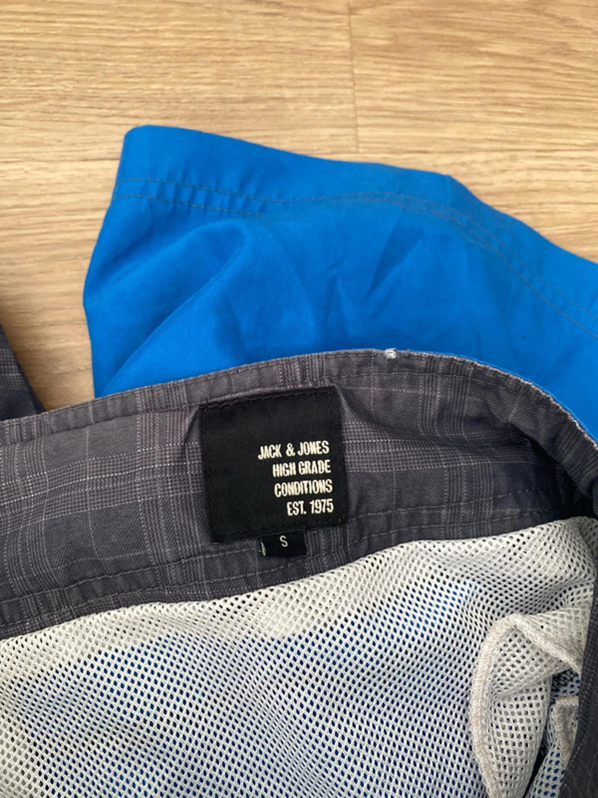 Jack Jones swim shorts  small