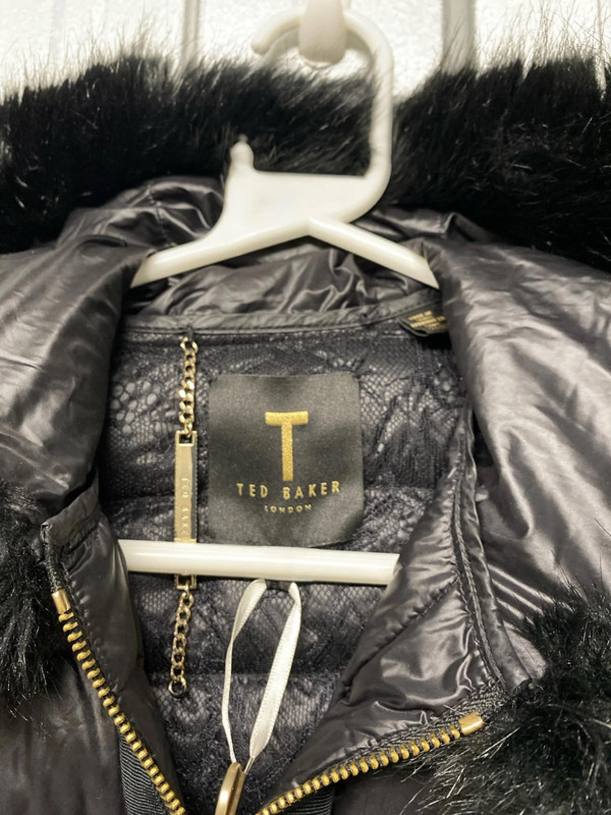 Ted Baker puffer coat  size 0 T Black