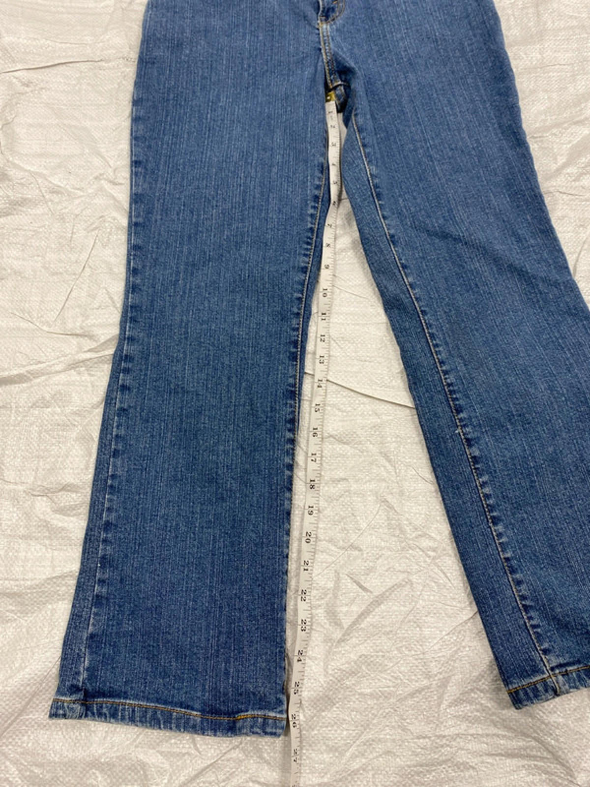Levi’s Strauss relaxed boot cut 550 jeans