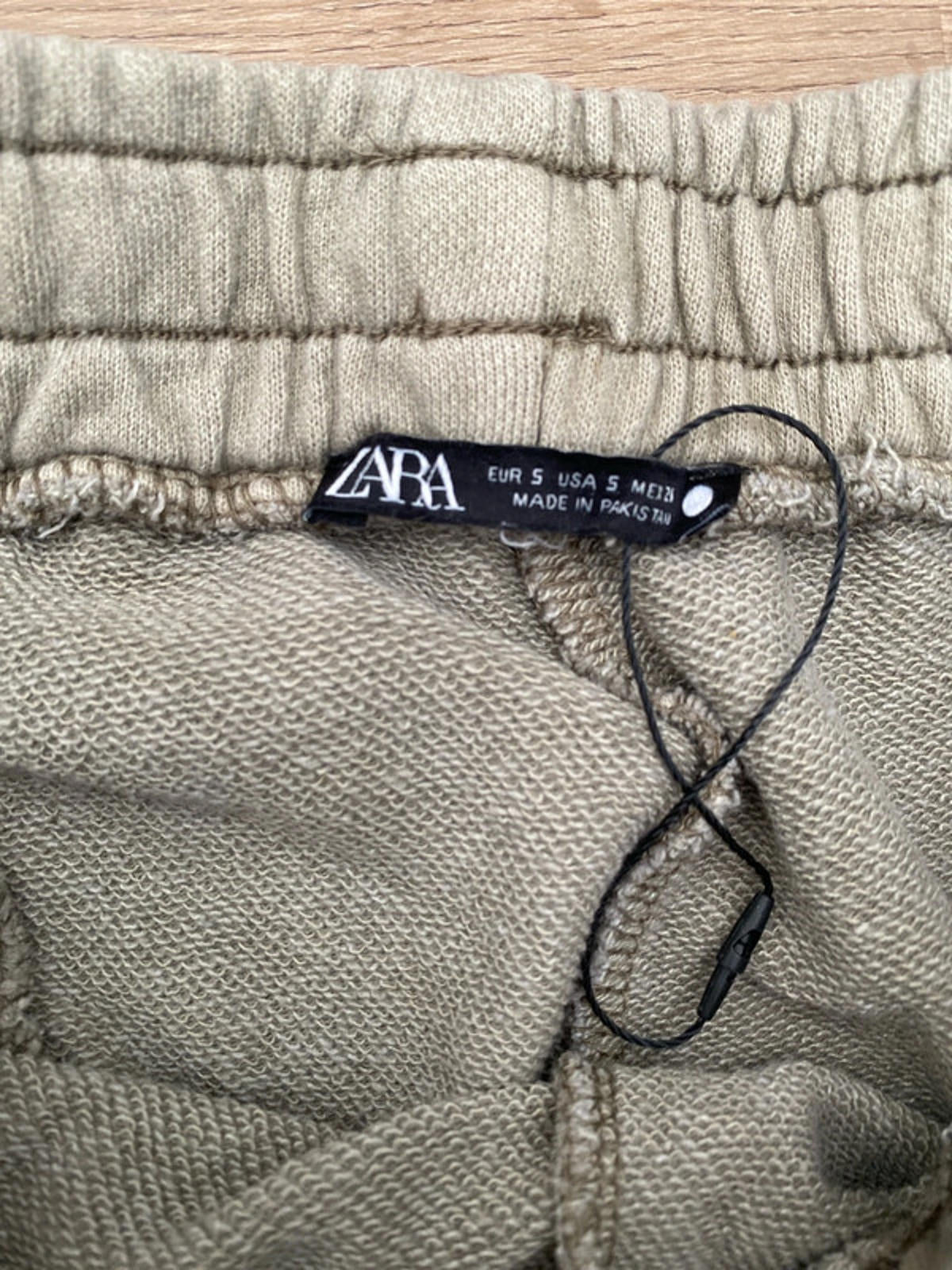 Zara women’s joggers  euro 5 size