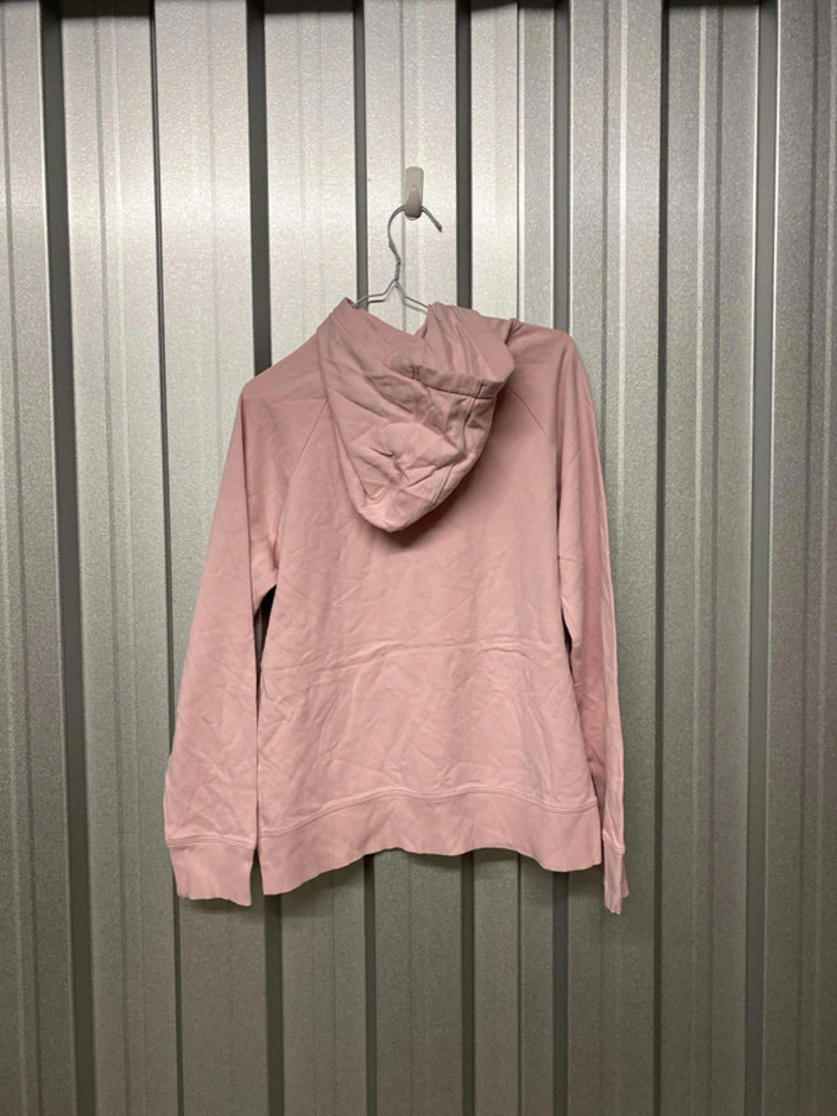 Under Armour Rose pink hoodie medium