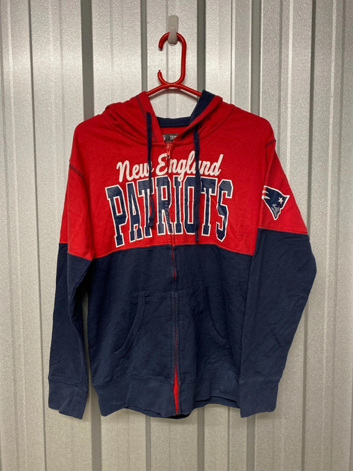 NFL full zip Hoodie red/blue small
