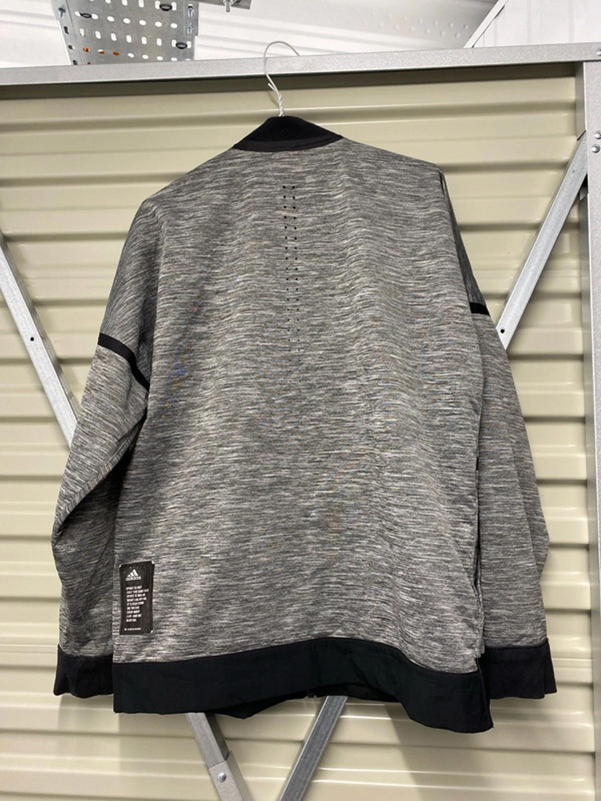 Adidas Reverseable Jacket medium grey / black