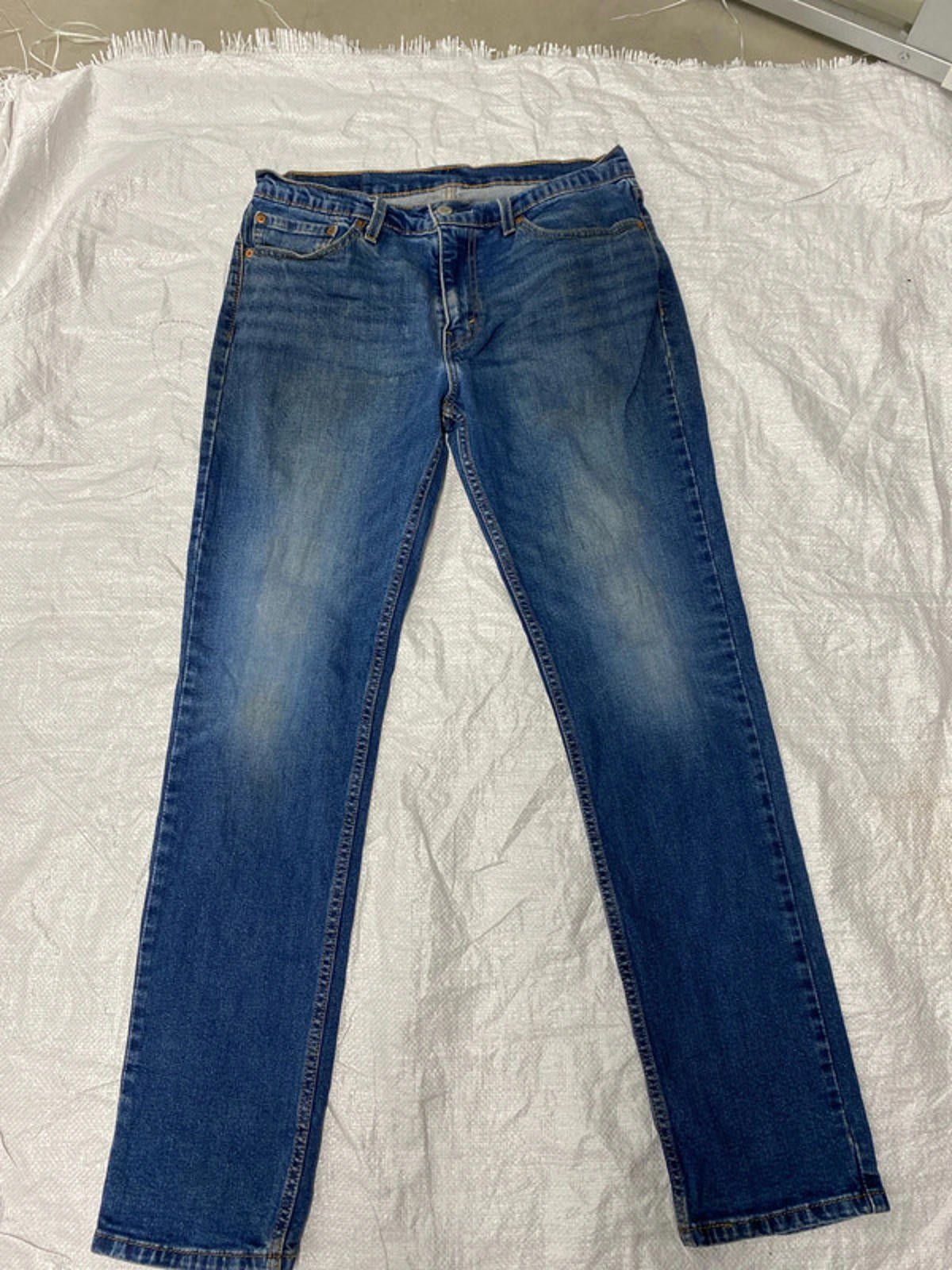 Levi’s Strauss size 32